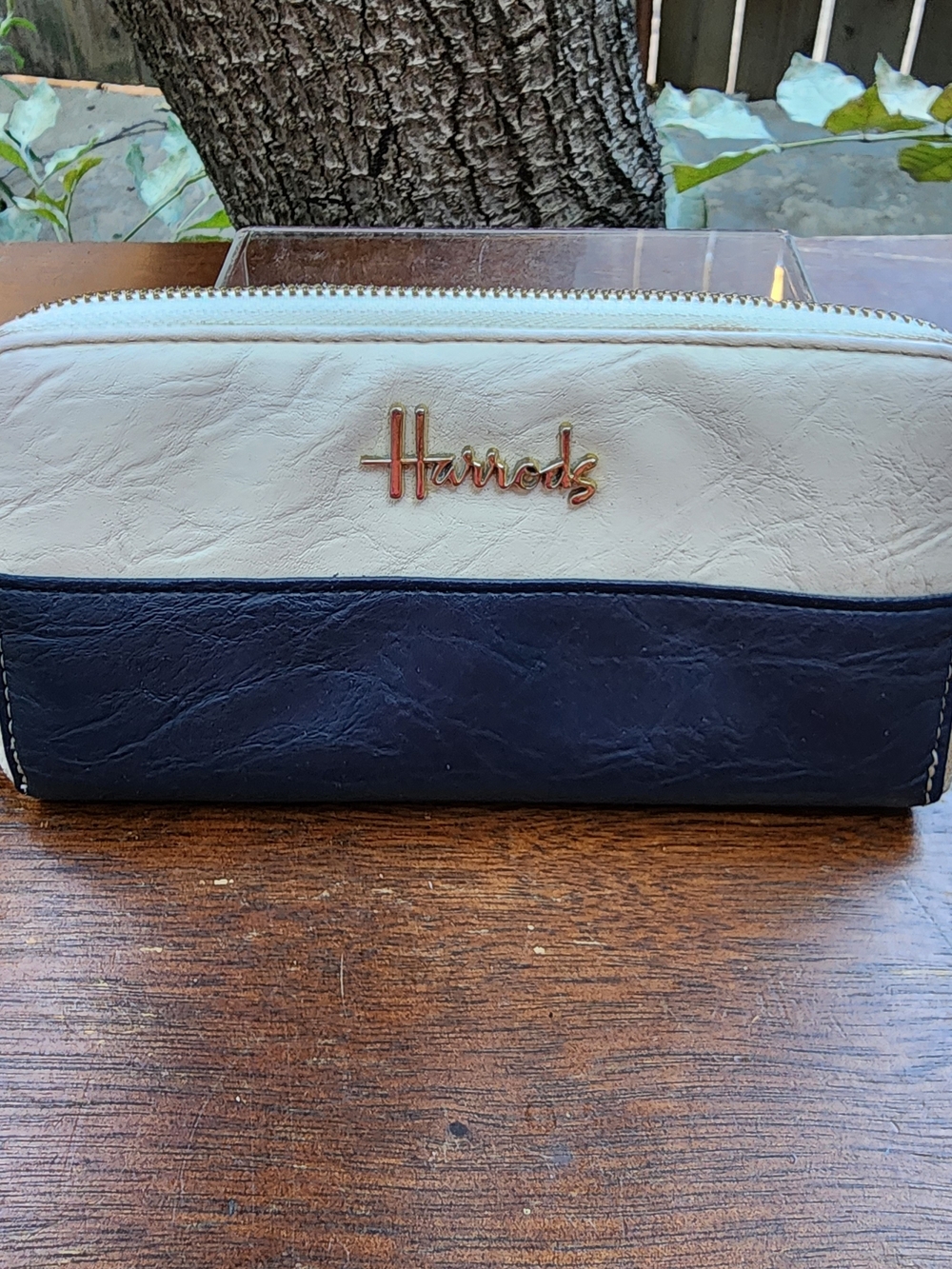 Harrods London Navy Blue White Leather Colorblock Zip Around Wallet